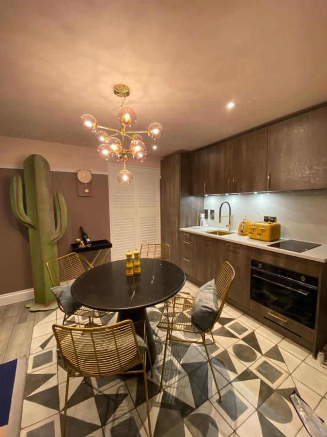 Ailim House Serviced Cottage Escape, Around The Corner From The Old Course St Andrews Eksteriør billede